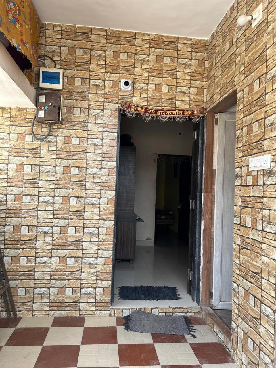 Dwarka Home Stay 2 Only Family エクステリア 写真